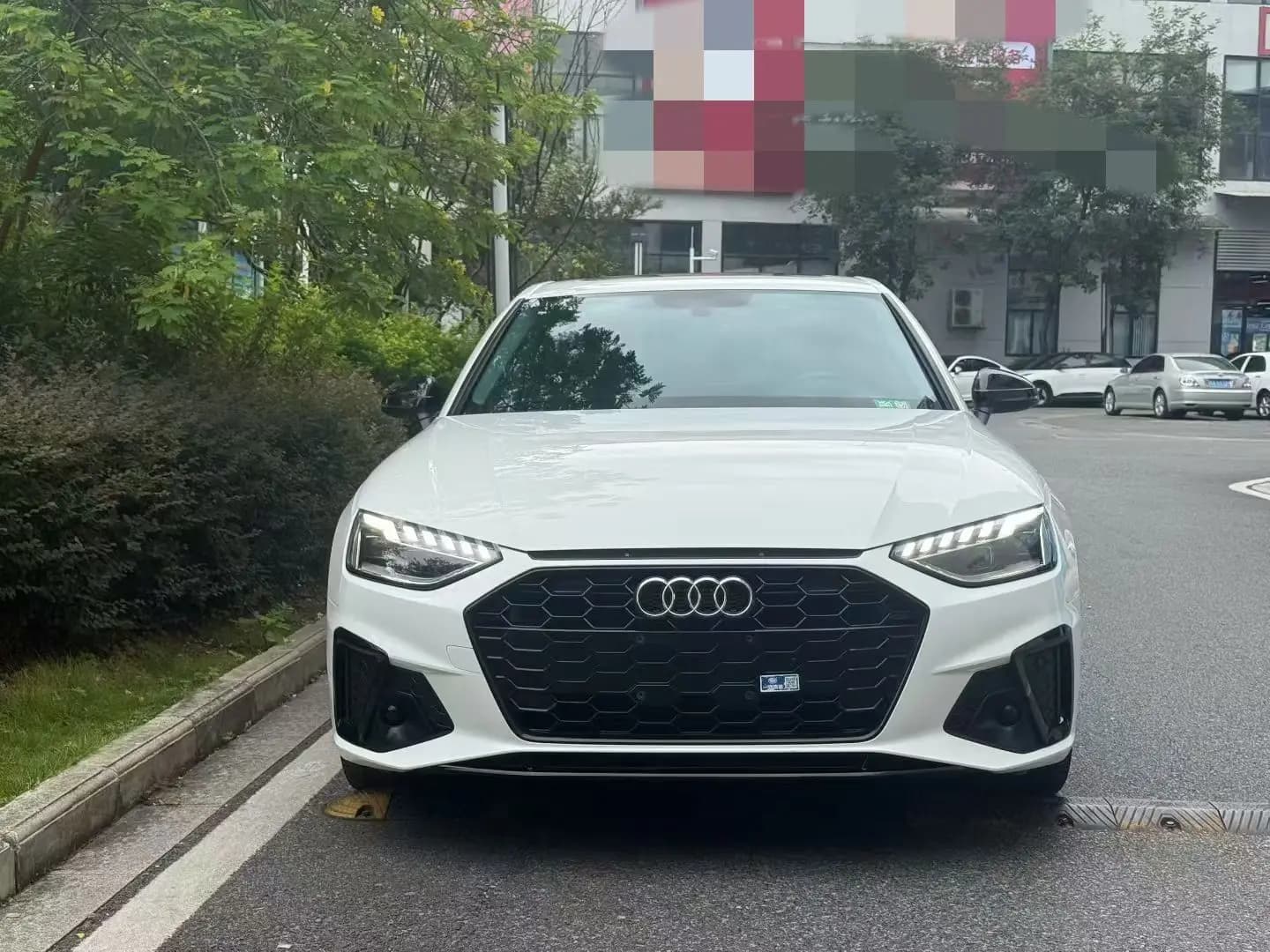 Audi A4L 2022 г. 80057 км. — фото 2