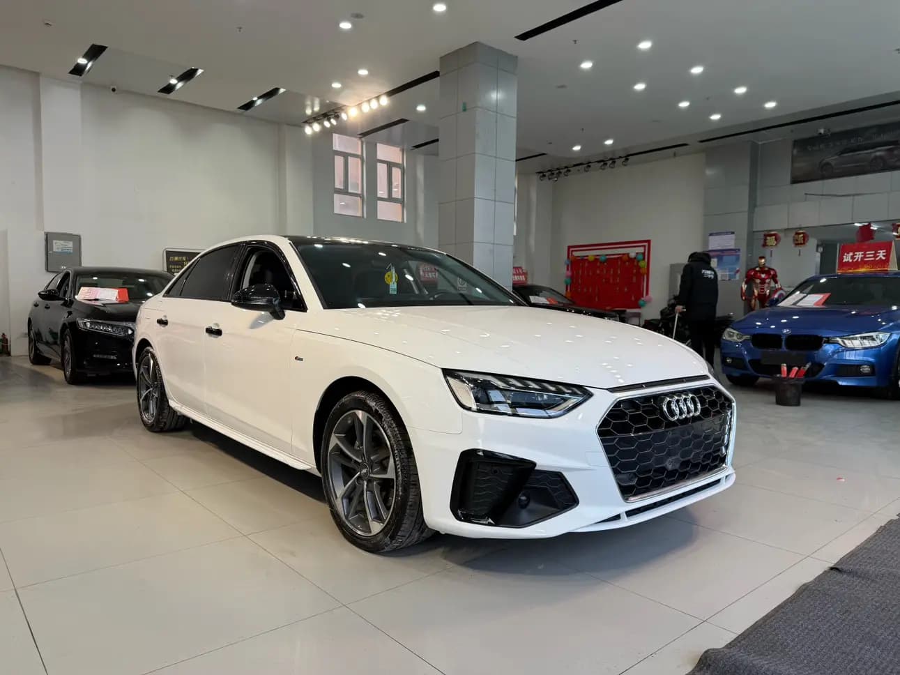 Audi A4L 2021 г. 50073 км. — фото 3