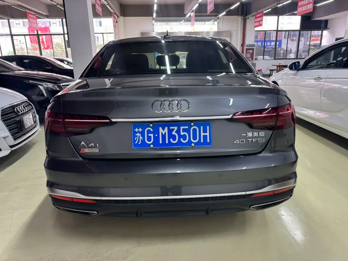 Audi A4L 2021 г. 63075 км. — фото 5