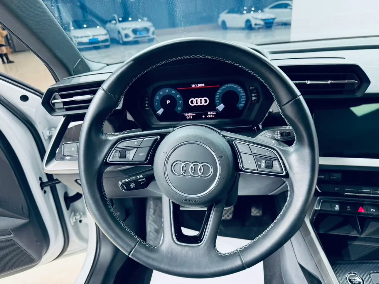 Audi A3 2023 г. 15046 км. — фото 10