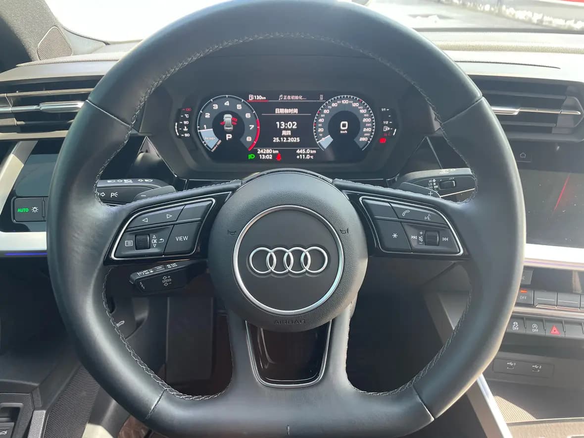 Audi A3 2022 г. 24080 км. — фото 24