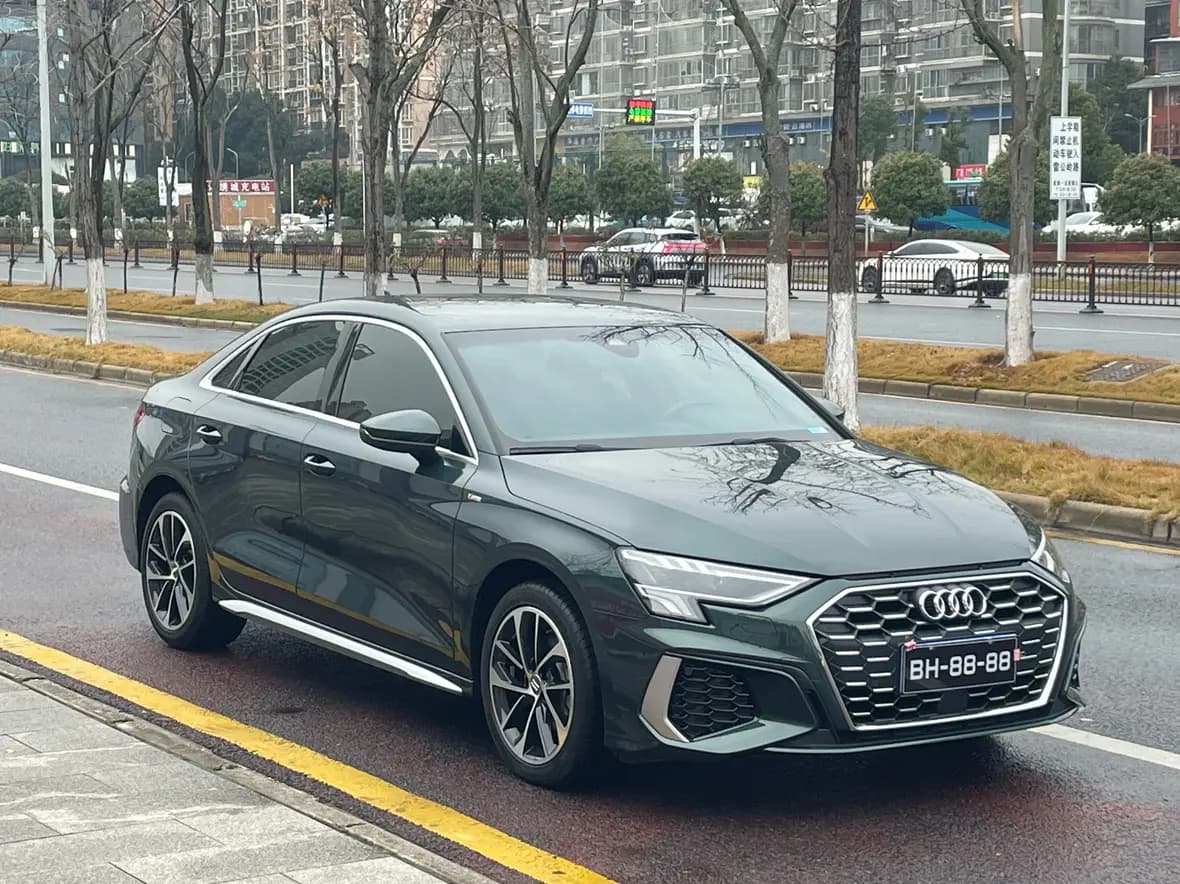 Audi A3 2021 г. 45019 км. — фото 3