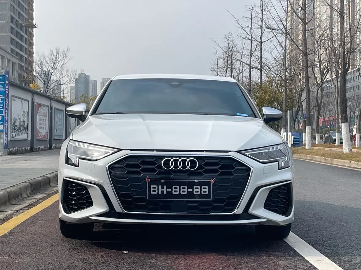Audi A3 2022 г. 31132 км. — фото 2