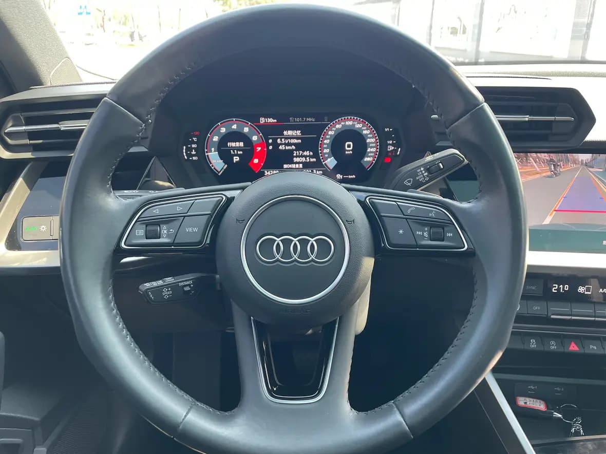Audi A3 2021 г. 34130 км. — фото 17