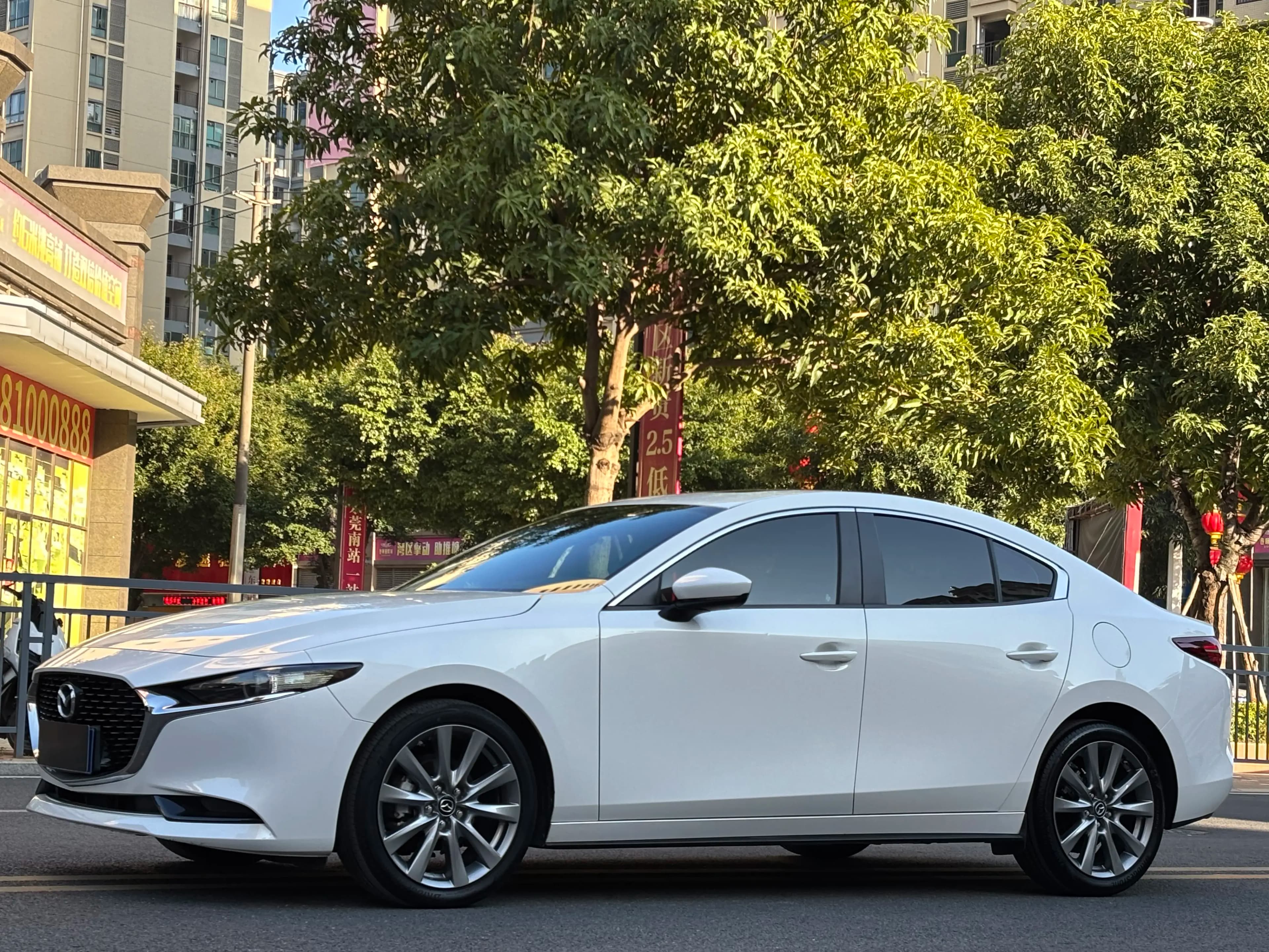 Mazda Axela 2024 г. 18124 км.