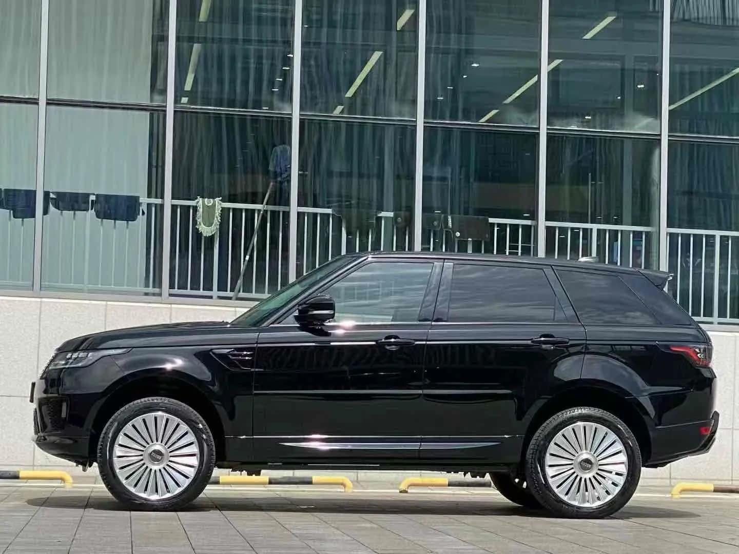 Land Rover Range Rover Sport 2021 г. 64000 км. — фото 2