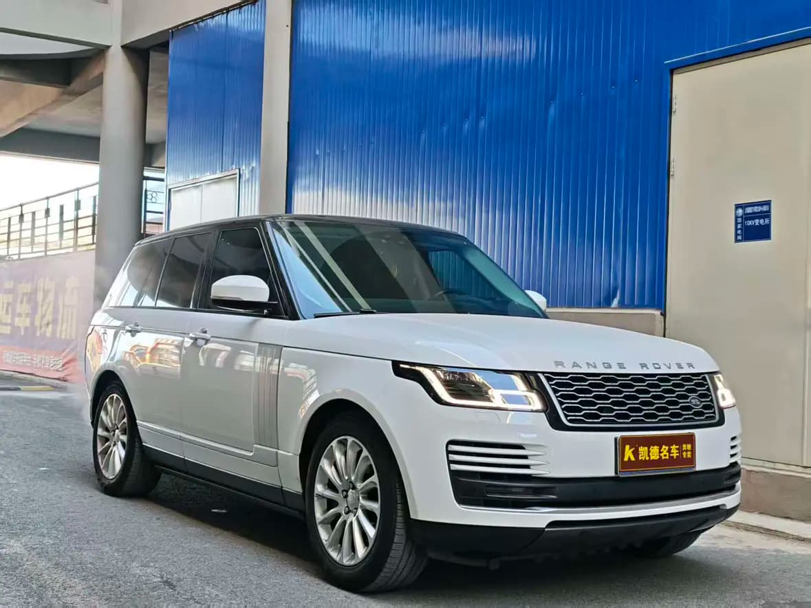 Land Rover Range rover 2022 г. 81137 км. — фото 2