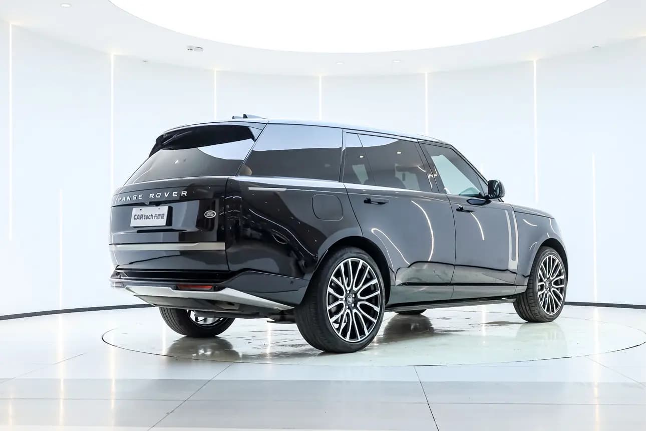 Land Rover Range rover 2023 г. 51638 км. — фото 7