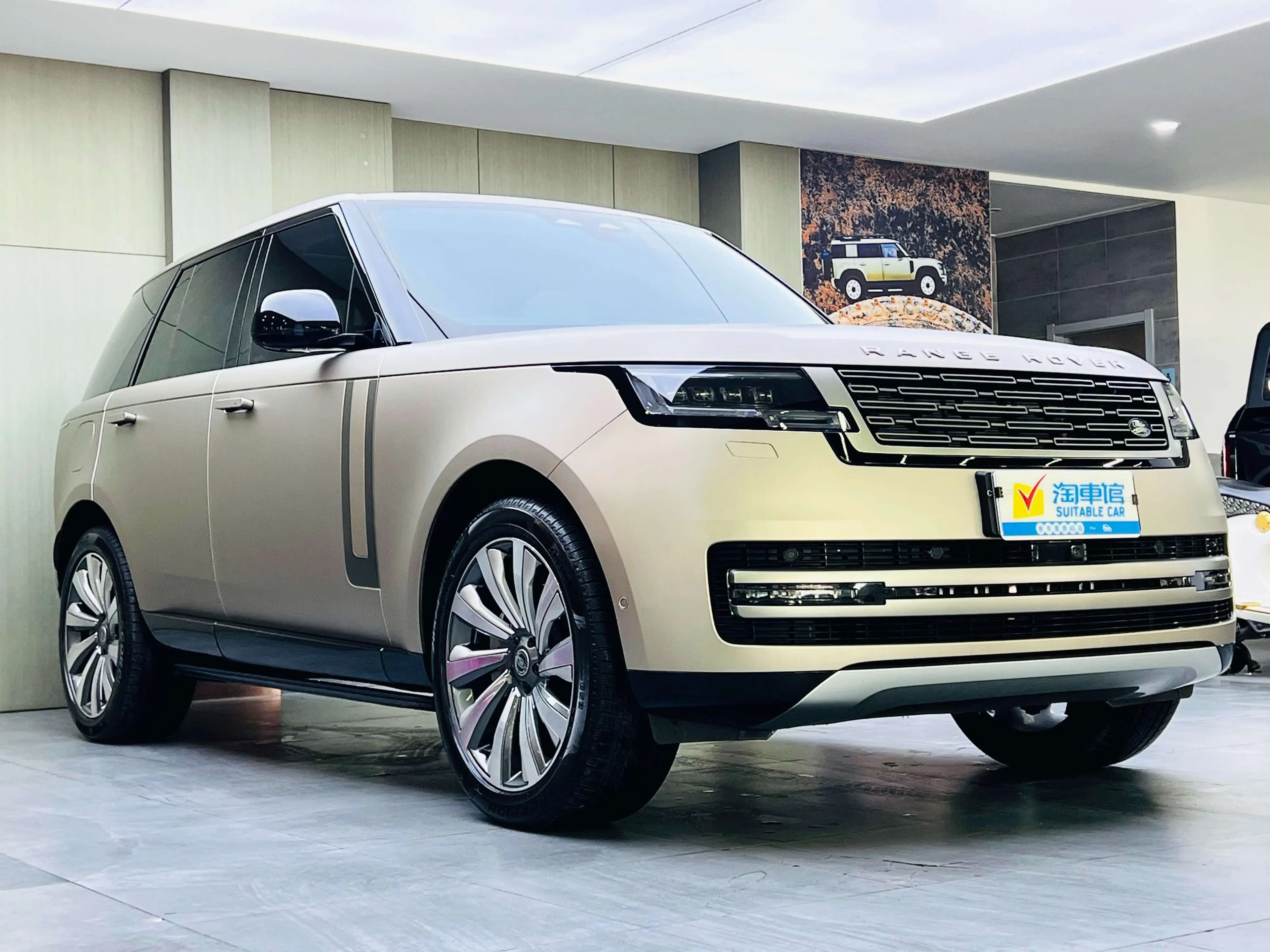 Land Rover Range rover 2024 г. 20139 км. — фото 3