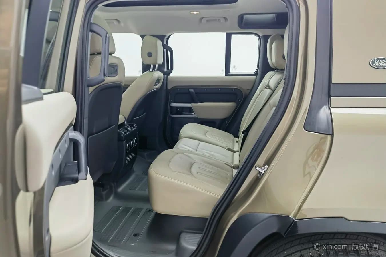 Land Rover Guard 2021 г. 144036 км. — фото 18