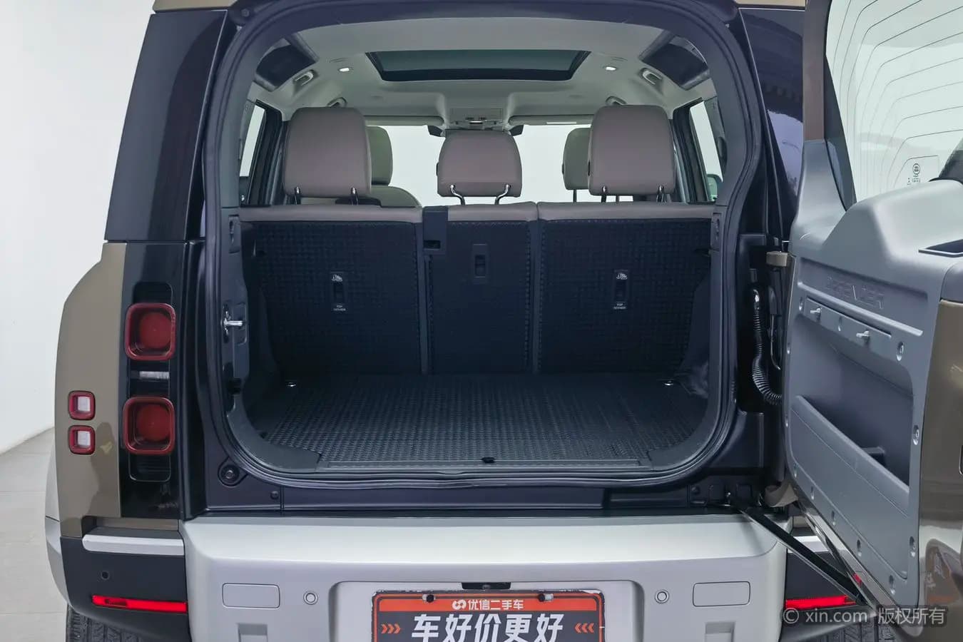 Land Rover Guard 2021 г. 144036 км. — фото 22