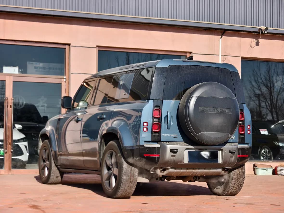 Land Rover Guard 2021 г. 56143 км. — фото 4