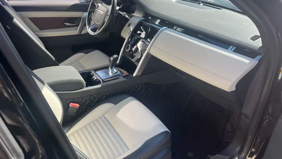 Land Rover Discover Sports 2021 г. 61067 км. — фото 13