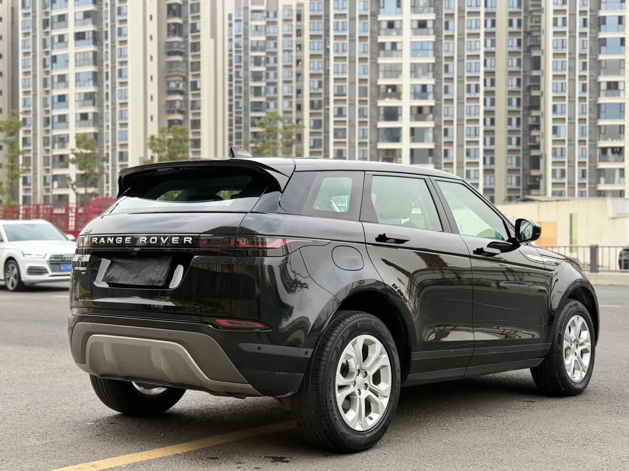 Land Rover Range Rover Evoque 2021 г. 87068 км. — фото 6