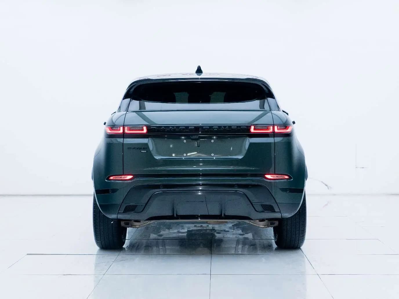 Land Rover Range Rover Evoque 2023 г. 30070 км. — фото 3