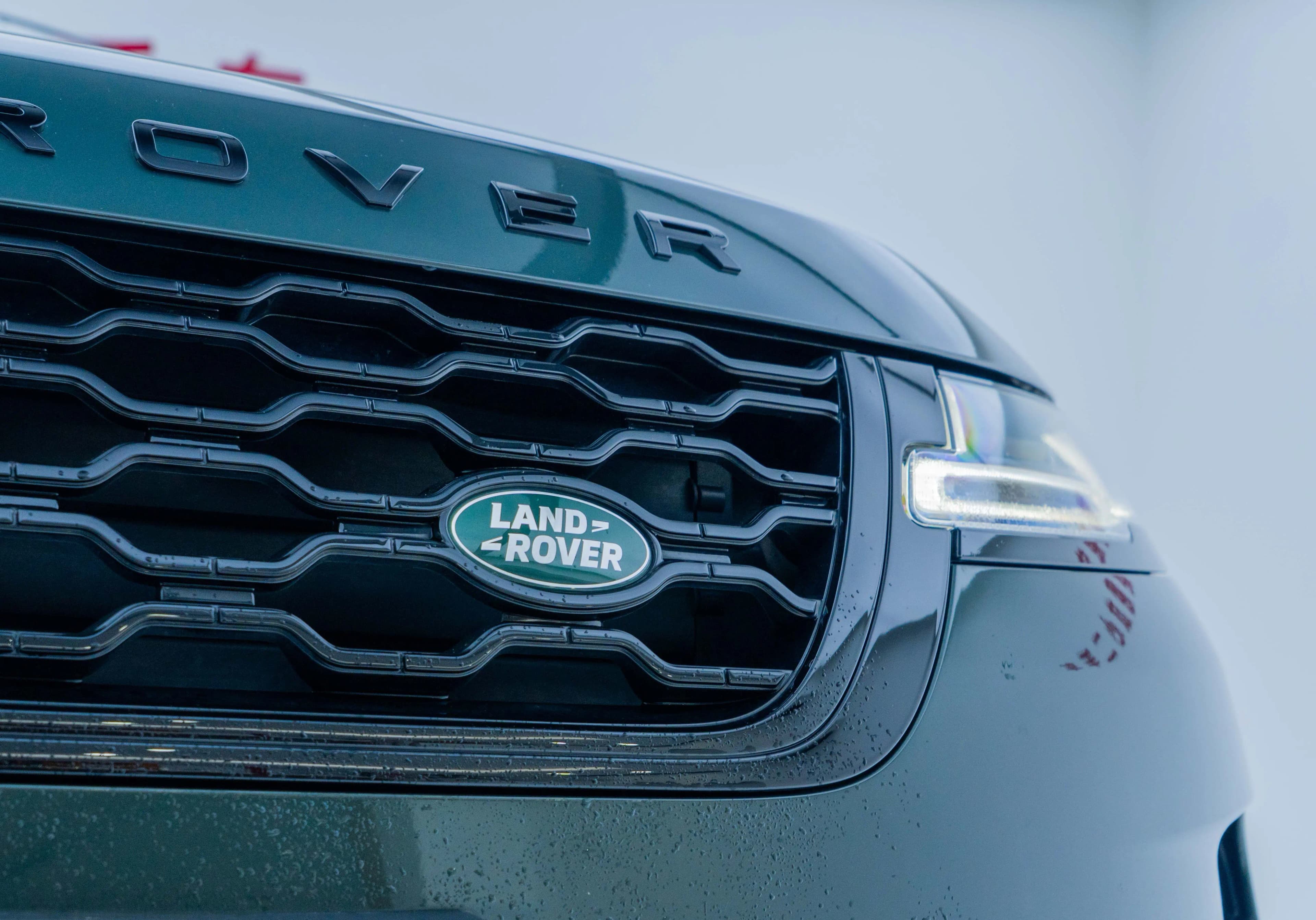 Land Rover Range Rover Evoque 2023 г. 30070 км. — фото 10