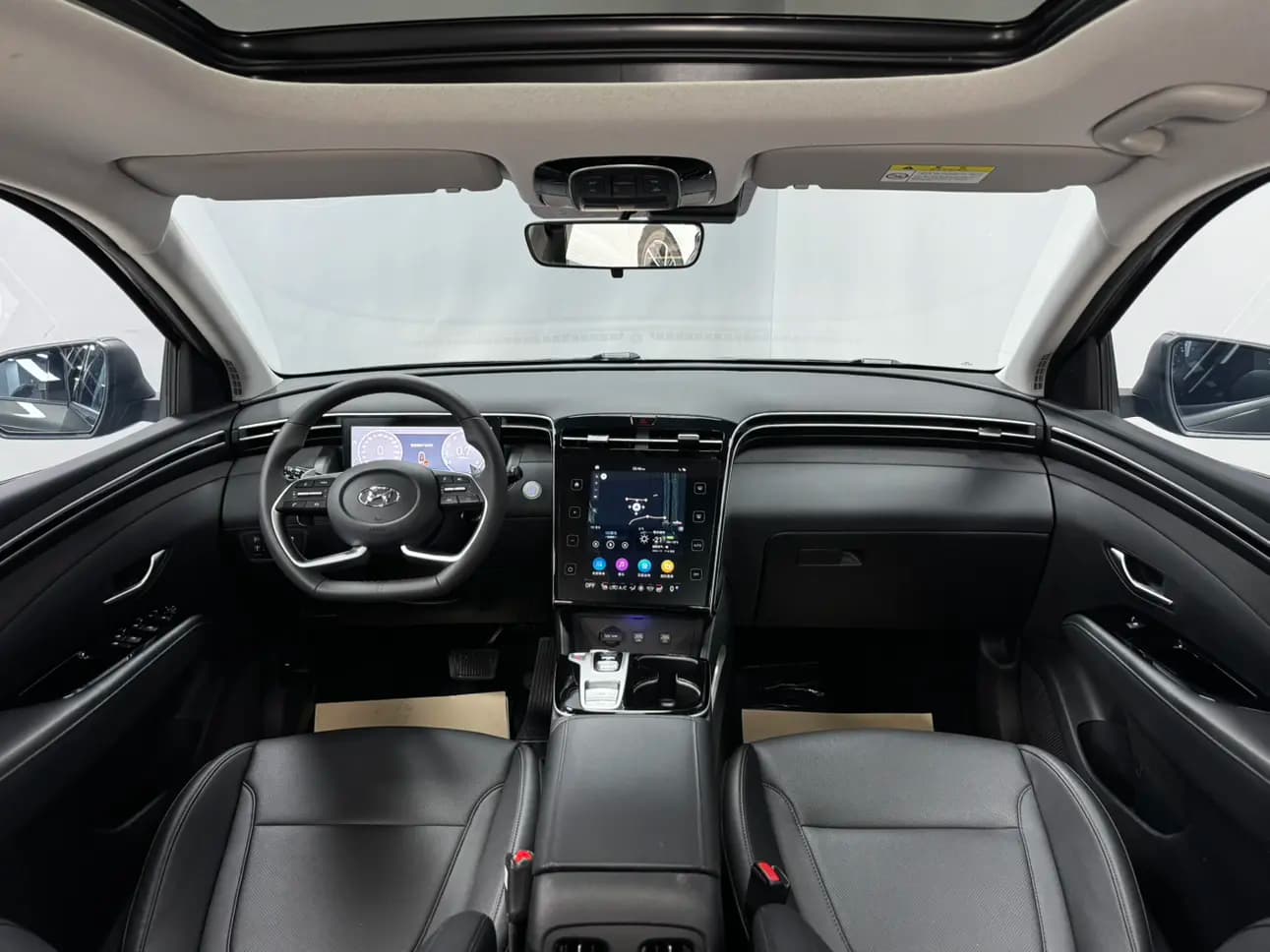 Hyundai Tucson L 2022 г. 31070 км. — фото 18