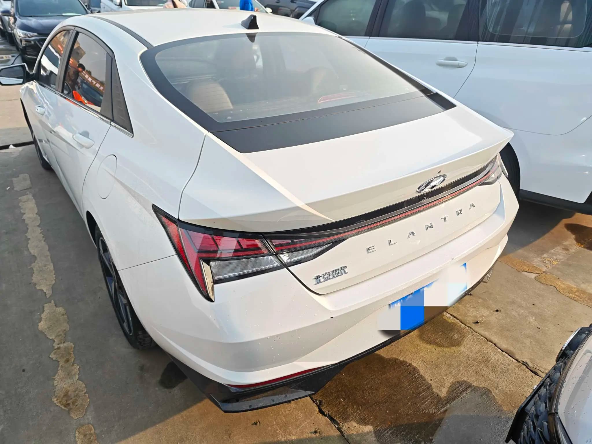 Hyundai Elantra 2021 г. 46545 км. — фото 4