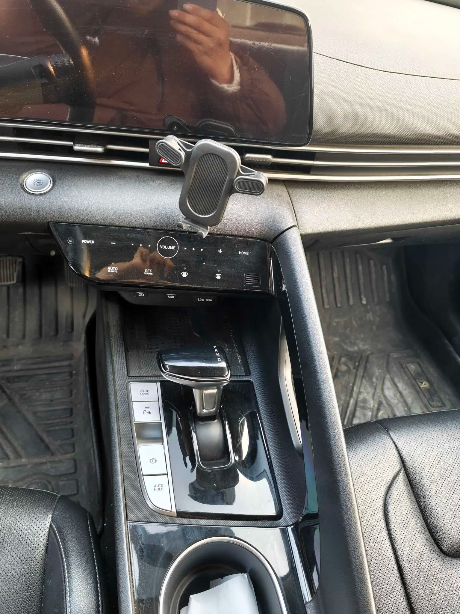 Hyundai Elantra 2021 г. 46545 км. — фото 8