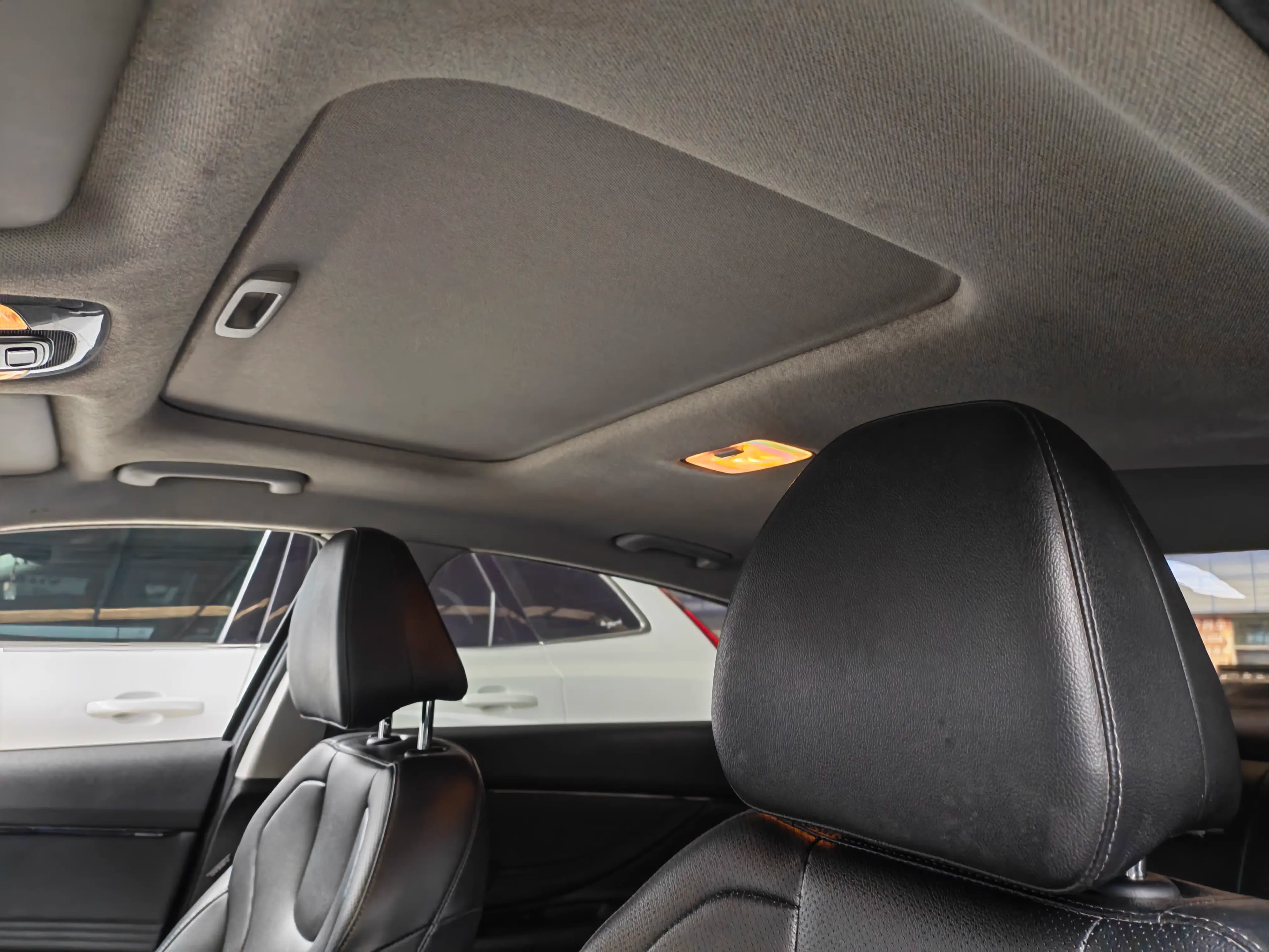 Hyundai Elantra 2021 г. 88046 км. — фото 13