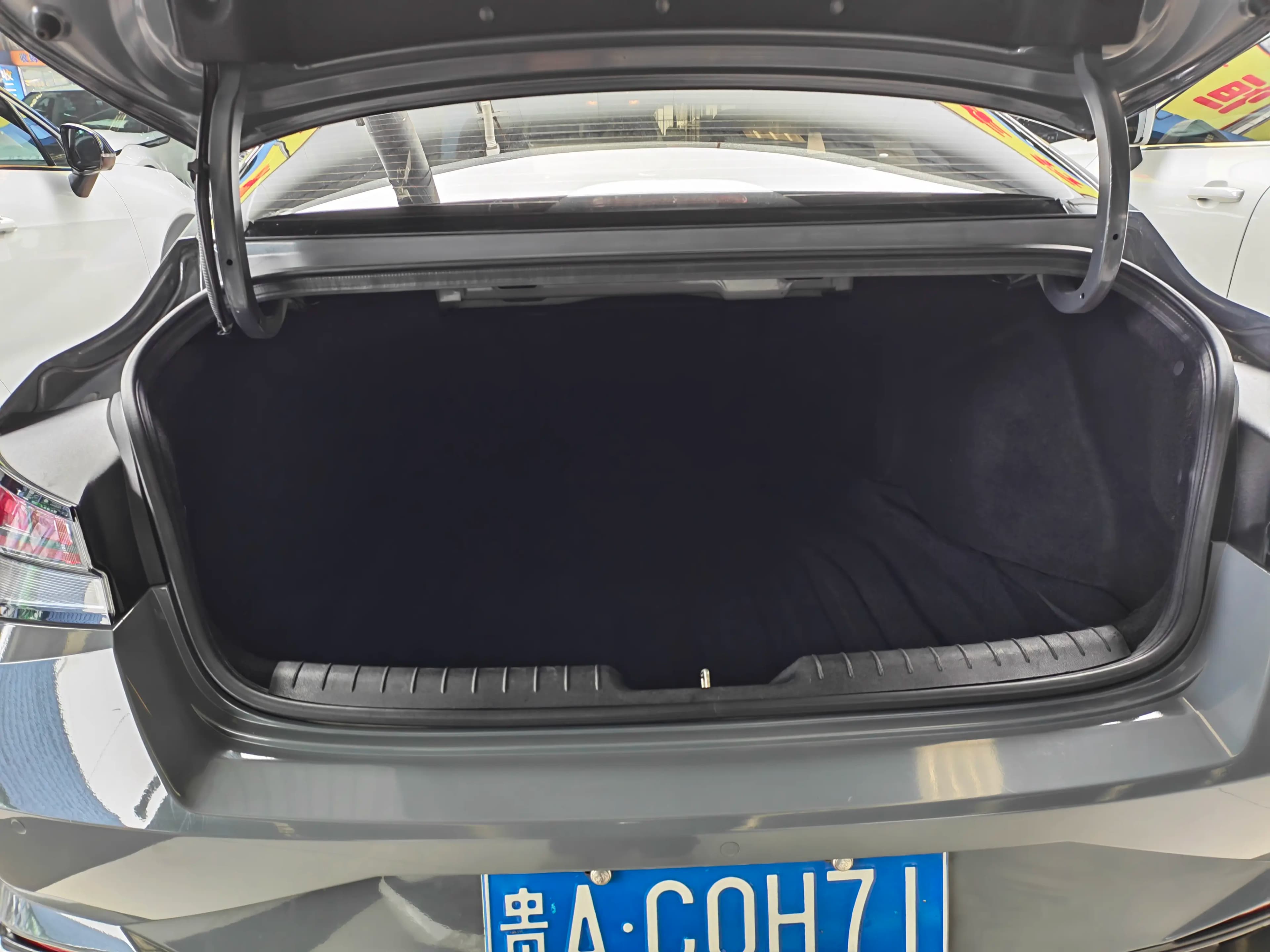 Hyundai Elantra 2021 г. 88046 км. — фото 15