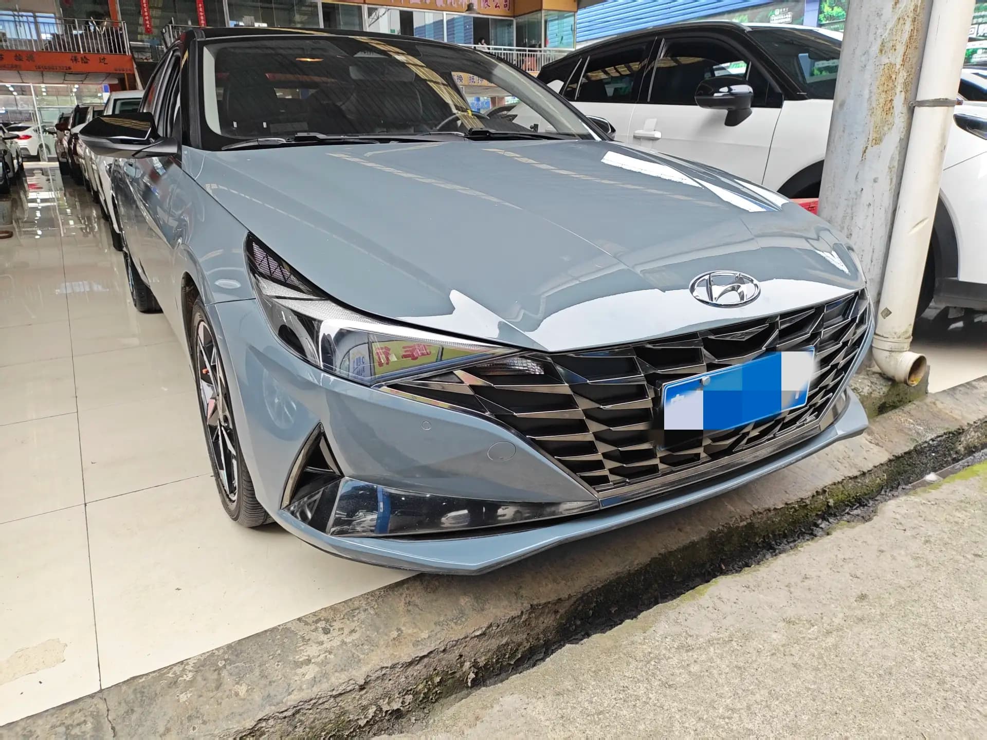 Hyundai Elantra 2021 г. 88046 км. — фото 3