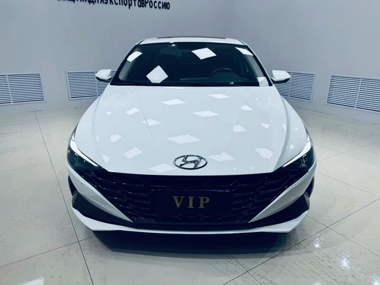 Hyundai Elantra 2021 г. 40047 км. — фото 2