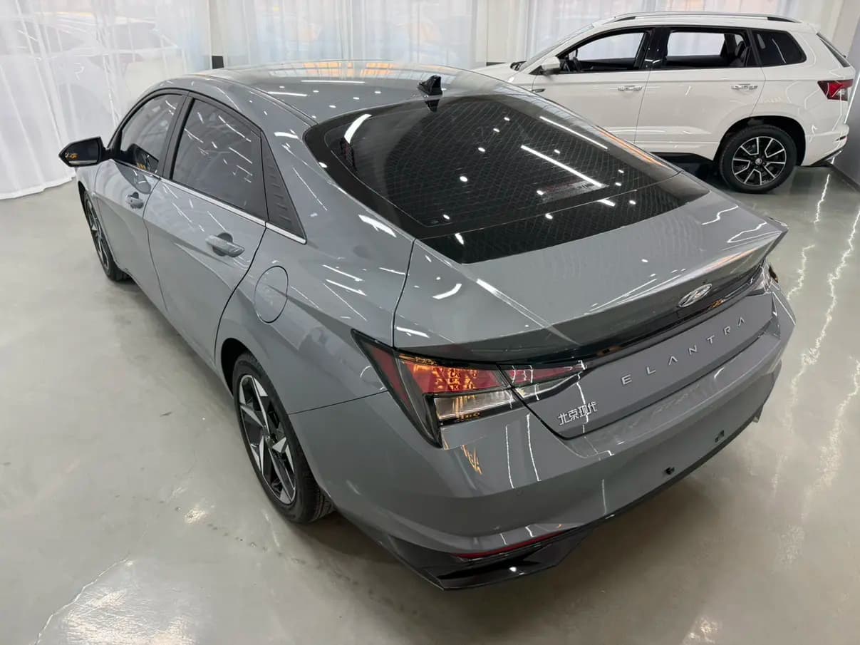 Hyundai Elantra 2022 г. 28050 км. — фото 4