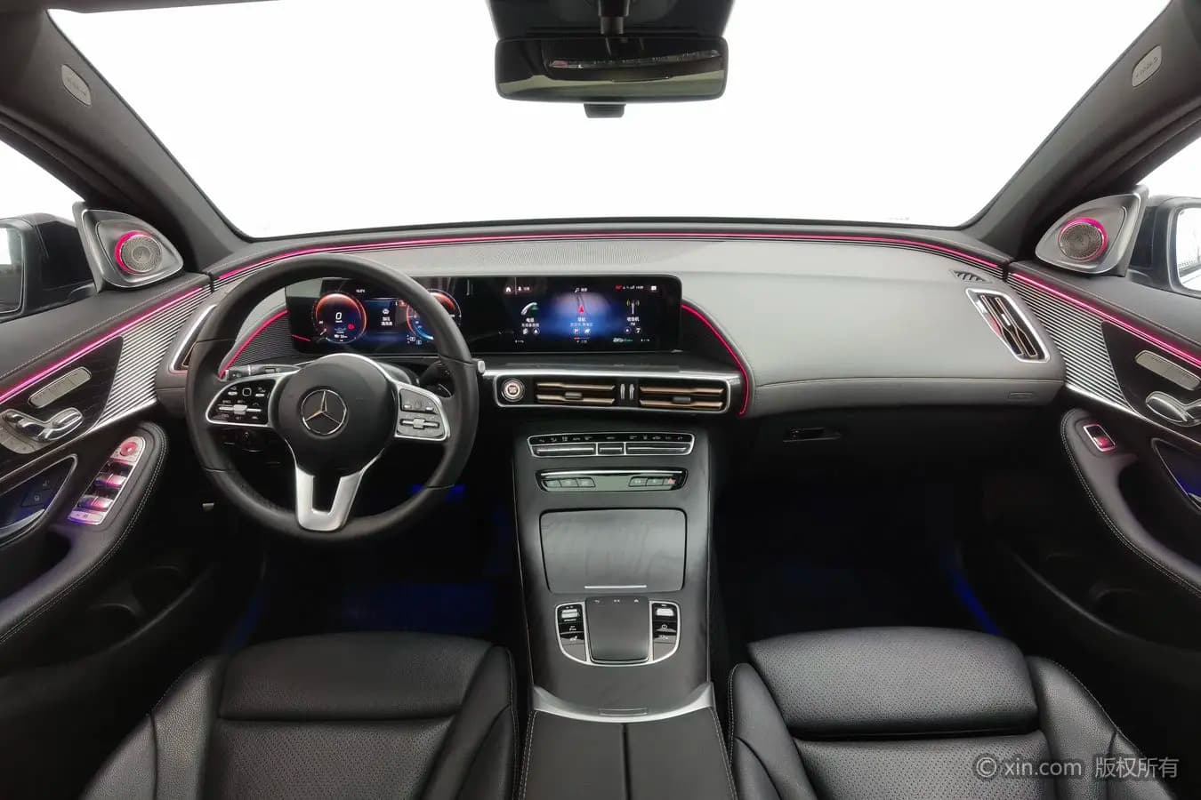 Mercedes-Benz EQC 2021 г. 61387 км. — фото 12