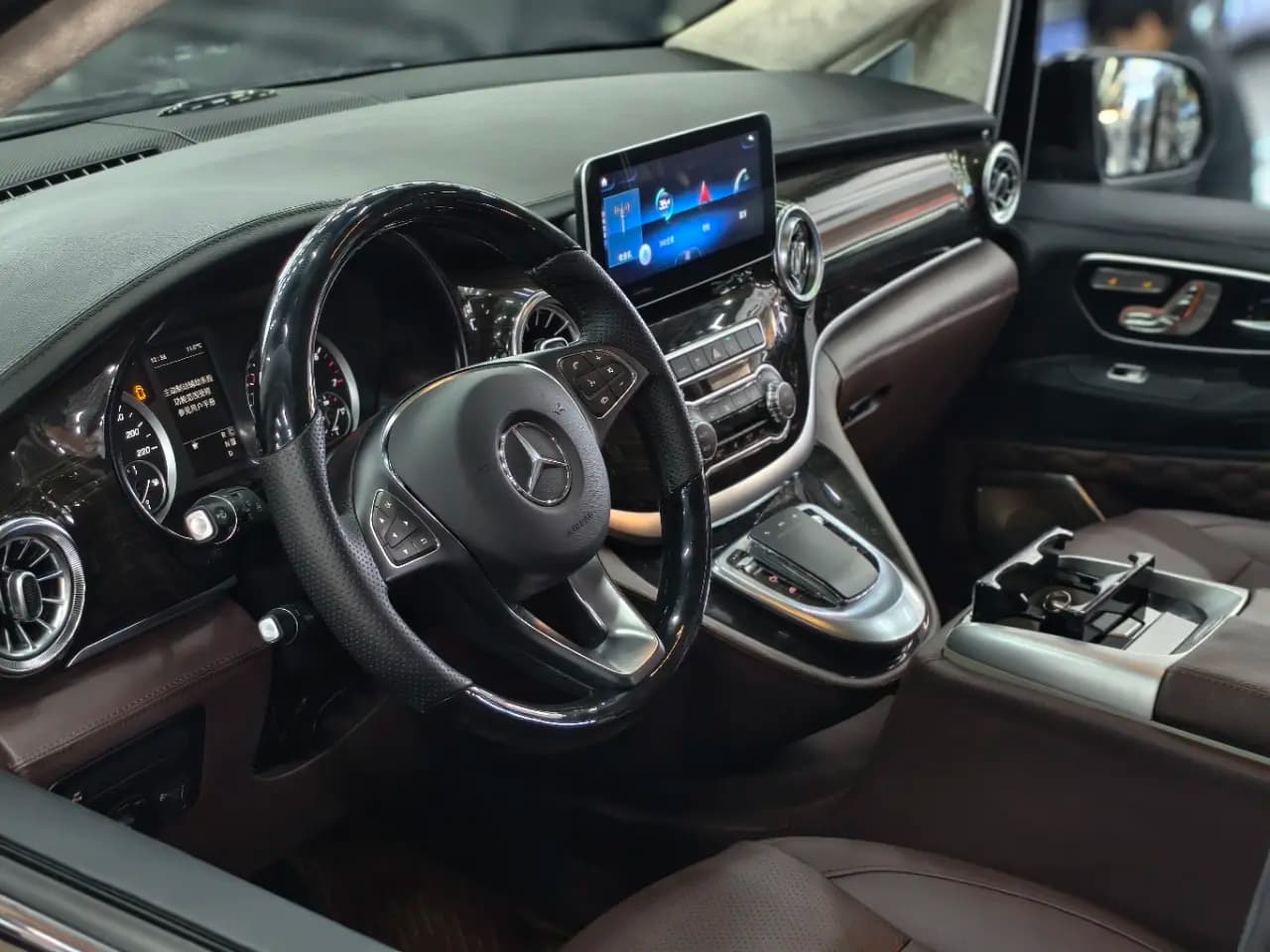 Mercedes-Benz Vito 2021 г. 65234 км. — фото 4