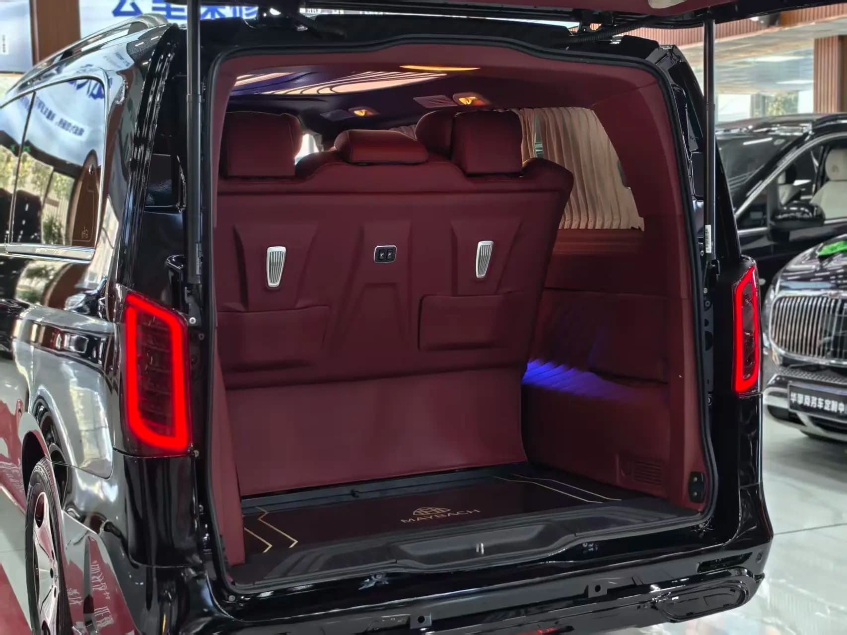 Mercedes-Benz Vito 2022 г. 69537 км. — фото 13
