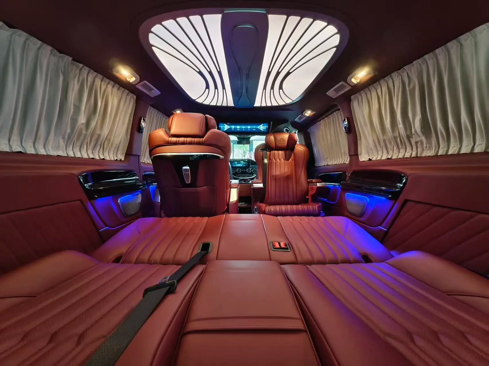 Mercedes-Benz Vito 2022 г. 69537 км. — фото 8