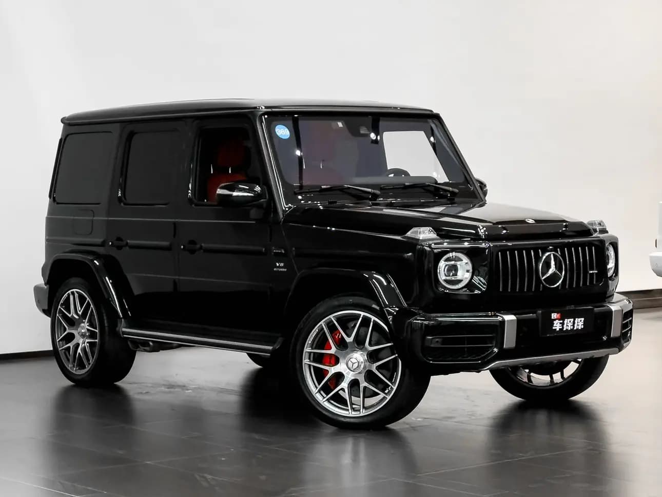 Mercedes-Benz G-Class AMG 2023 г. 5902 км. — фото 3