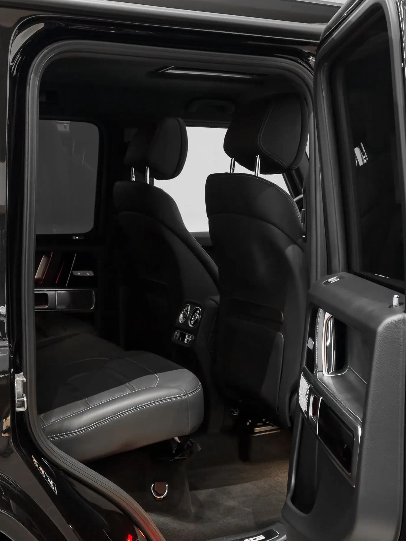 Mercedes-Benz G-Class AMG 2022 г. 6104 км. — фото 7