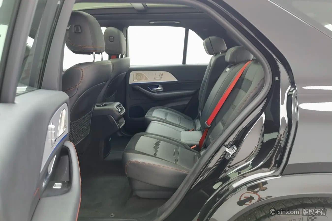 Mercedes-Benz GLE AMG 2023 г. 49445 км. — фото 14