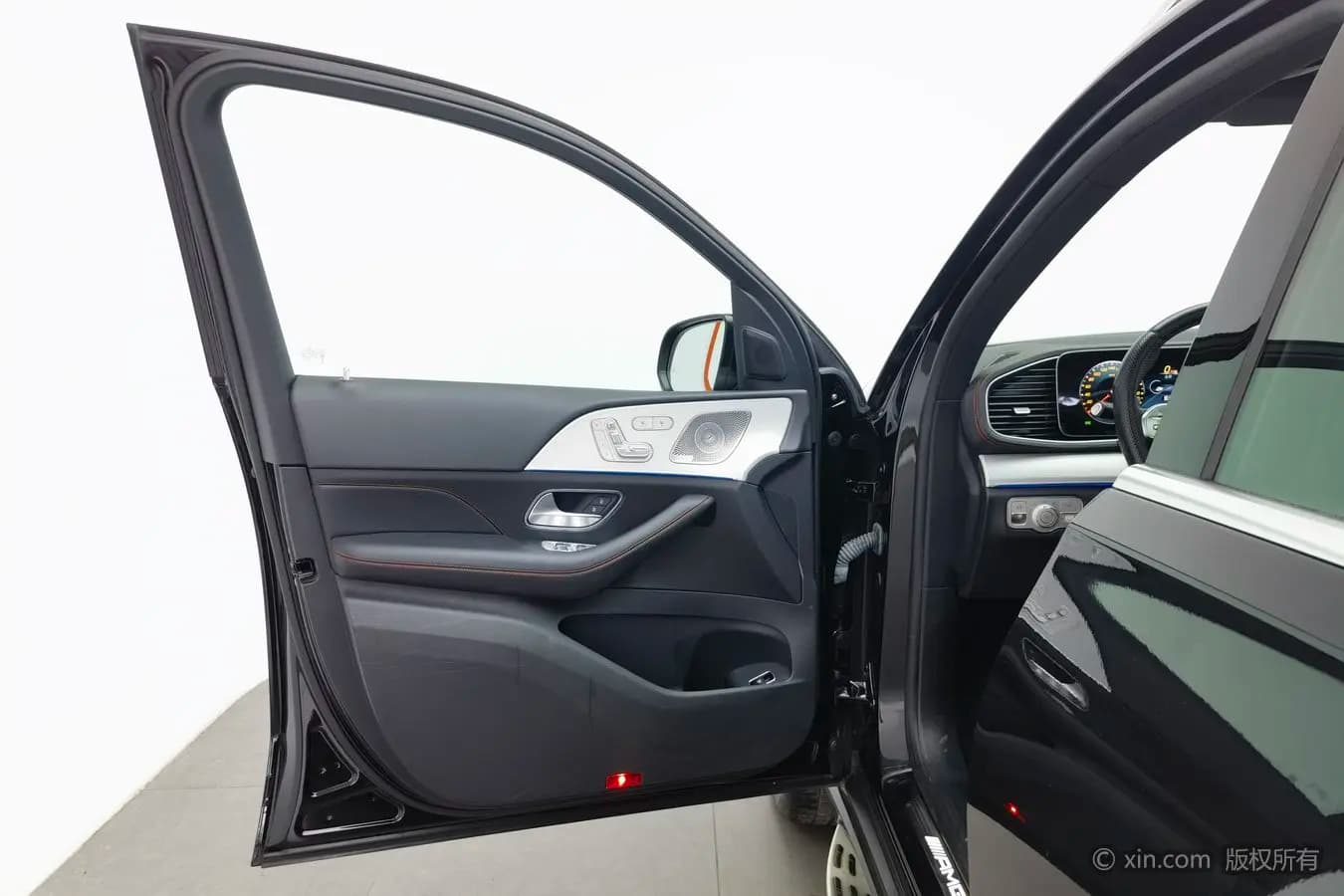 Mercedes-Benz GLE AMG 2023 г. 49445 км. — фото 16