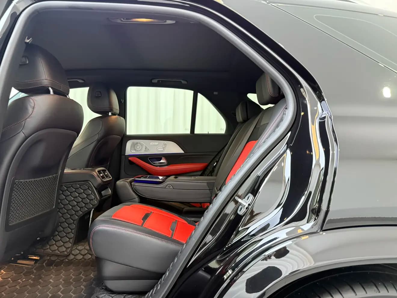 Mercedes-Benz GLE AMG 2022 г. 52115 км. — фото 11