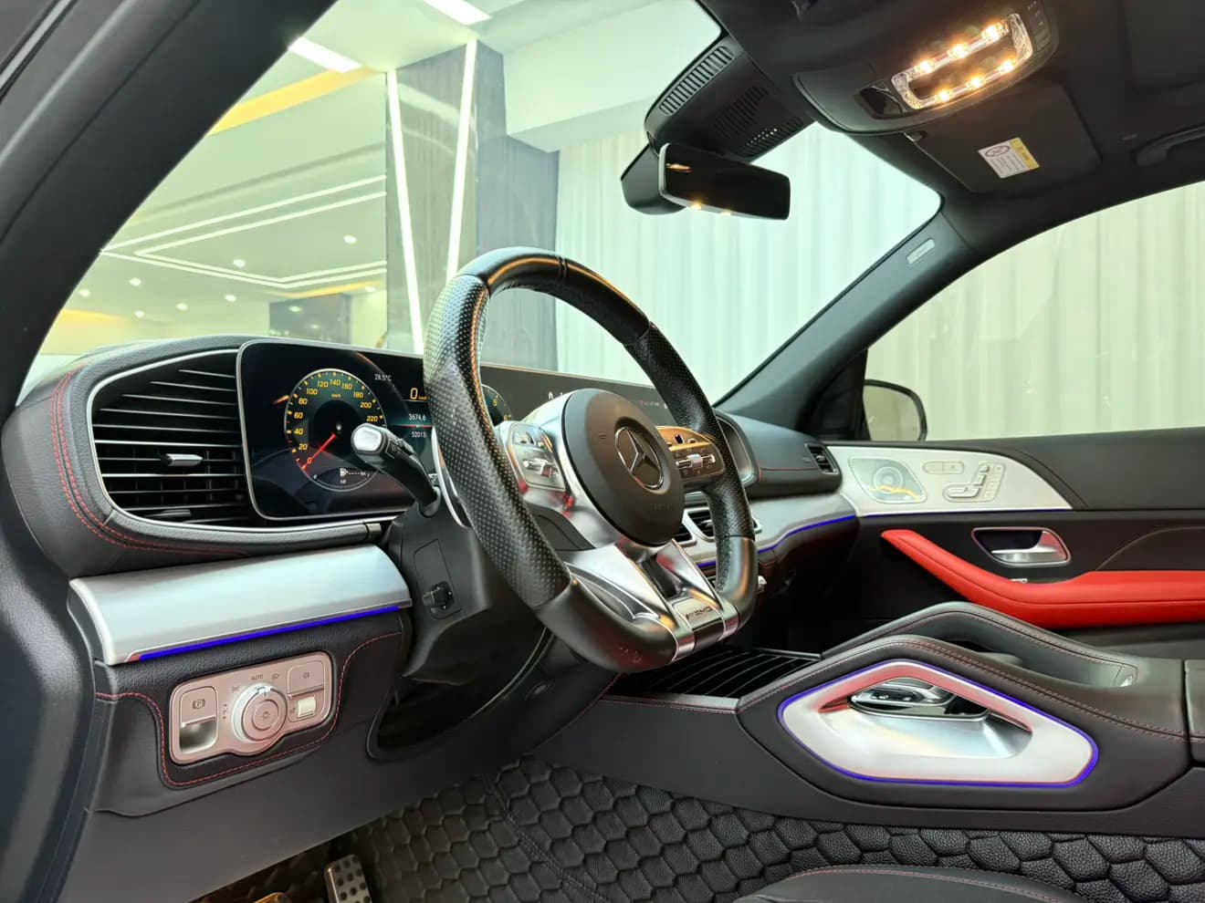Mercedes-Benz GLE AMG 2022 г. 52115 км. — фото 12