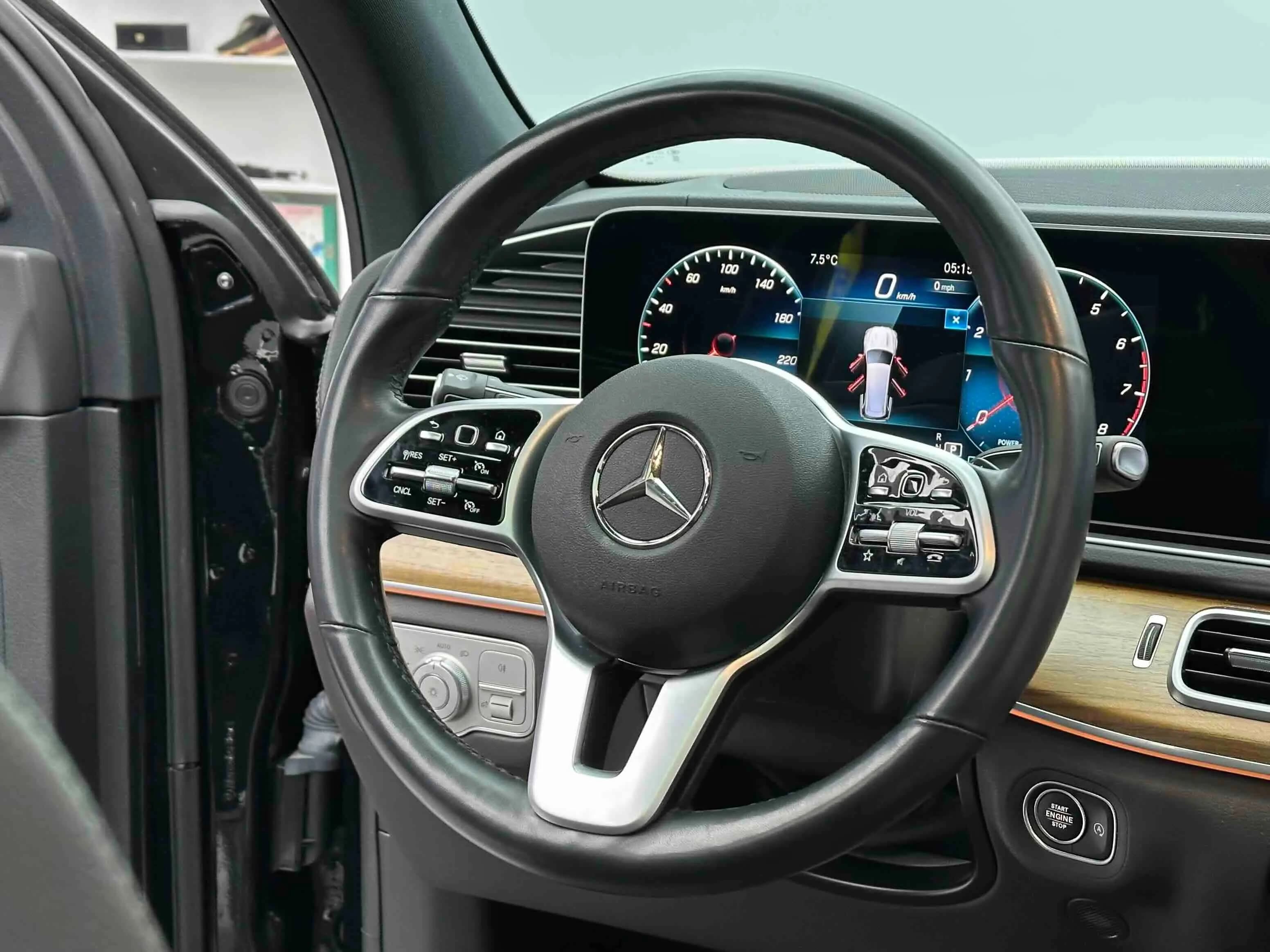 Mercedes-Benz Mercedes Benz GLS 2023 г. 39476 км. — фото 13