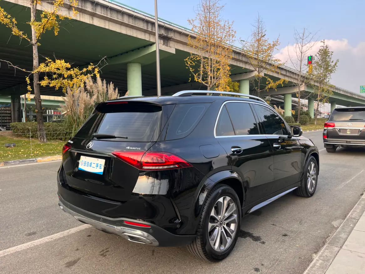 Mercedes-Benz GLE 2022 г. 82022 км. — фото 4