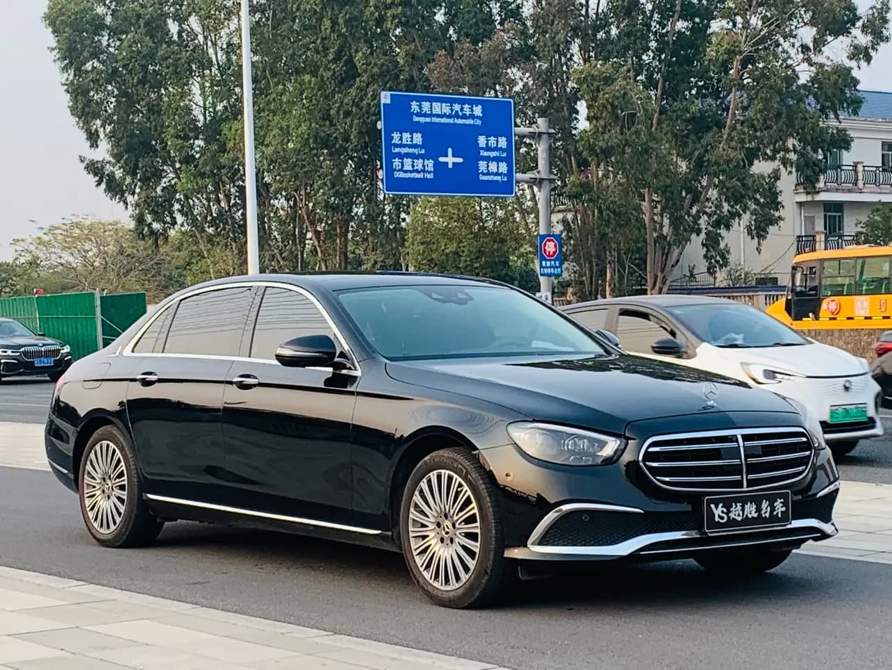 Mercedes-Benz E-Class 2021 г. 93004 км. — фото 3