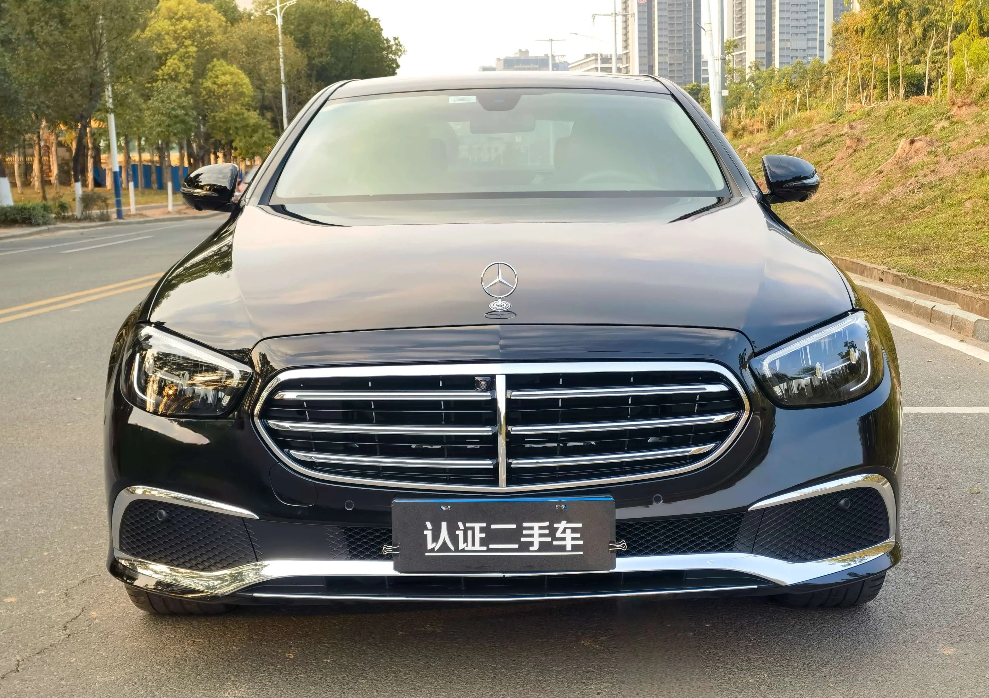 Mercedes-Benz E-Class 2022 г. 49066 км. — фото 2