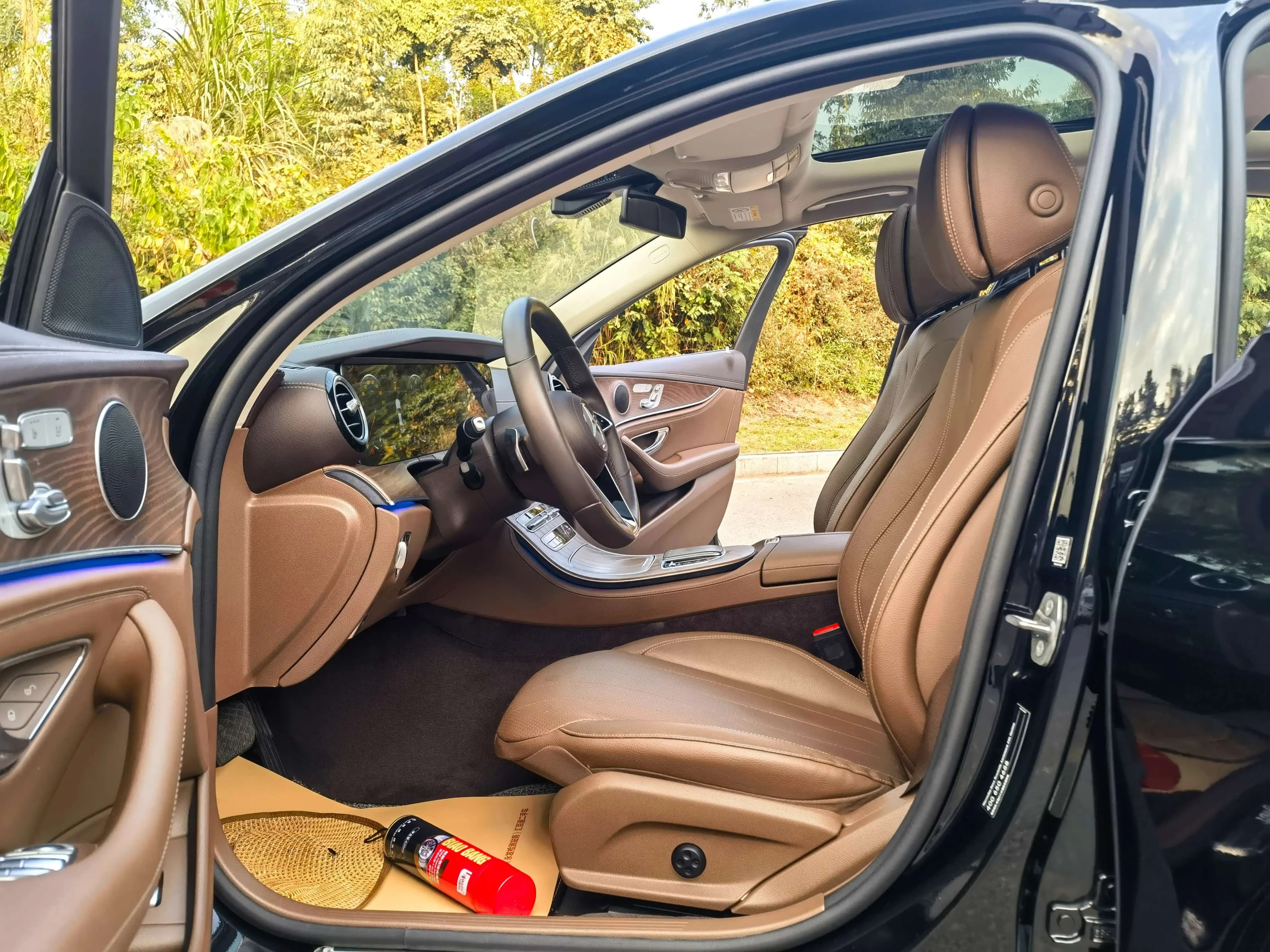Mercedes-Benz E-Class 2022 г. 49066 км. — фото 28