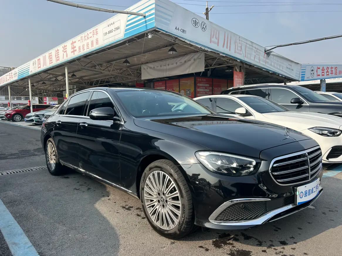 Mercedes-Benz E-Class 2023 г. 49068 км. — фото 3
