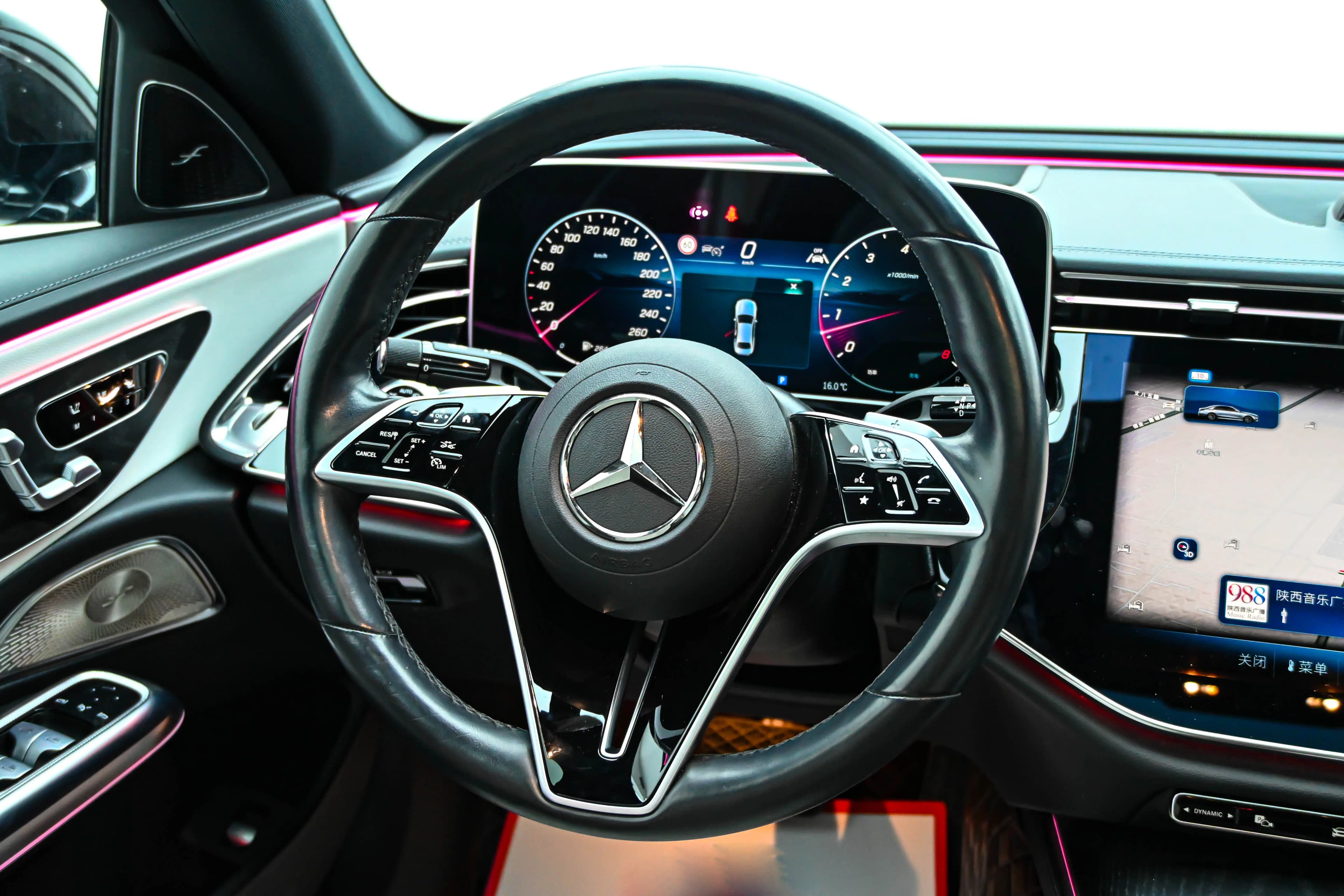 Mercedes-Benz E-Class 2024 г. 21305 км. — фото 14