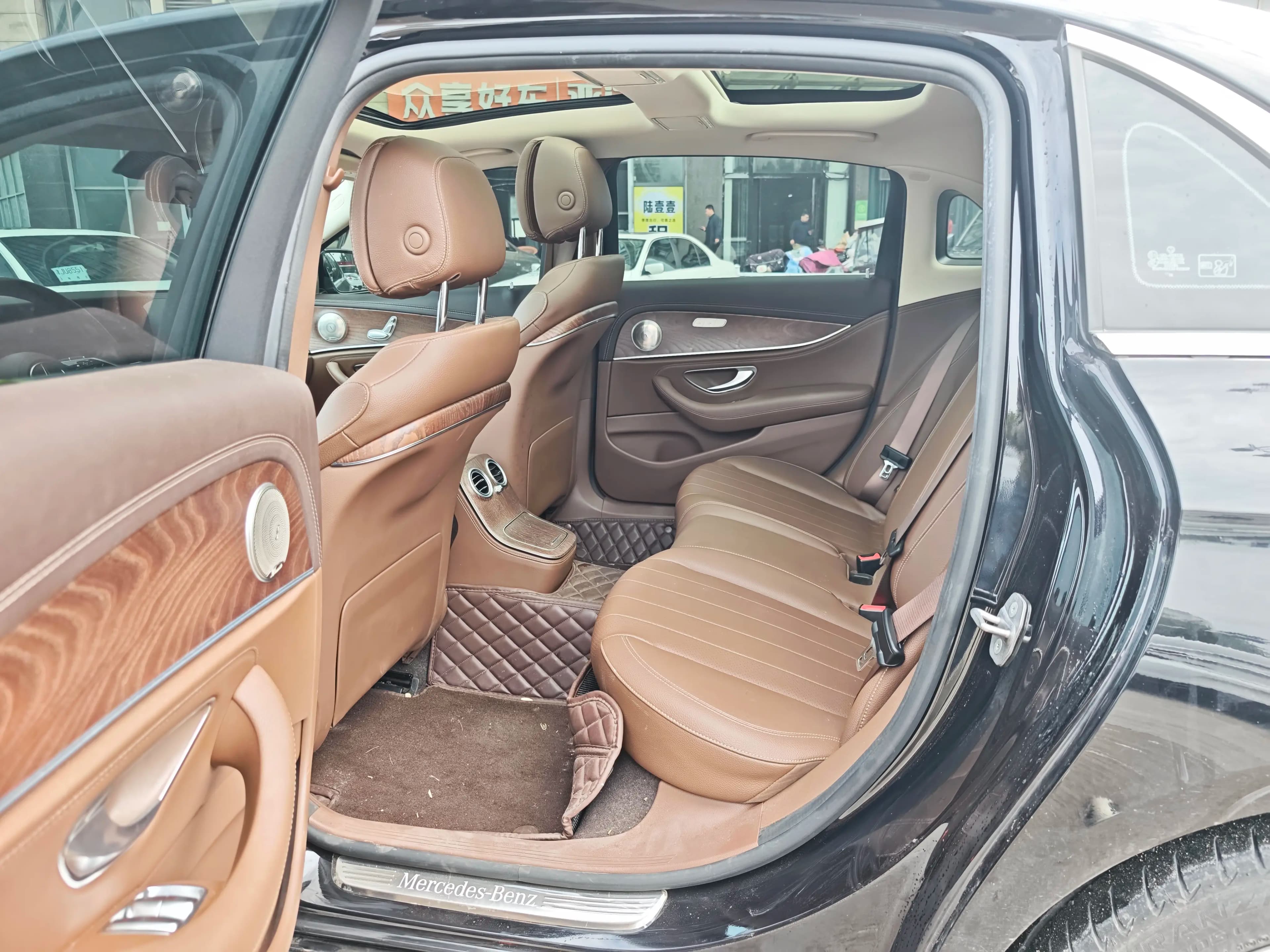 Mercedes-Benz E-Class 2022 г. 76672 км. — фото 7