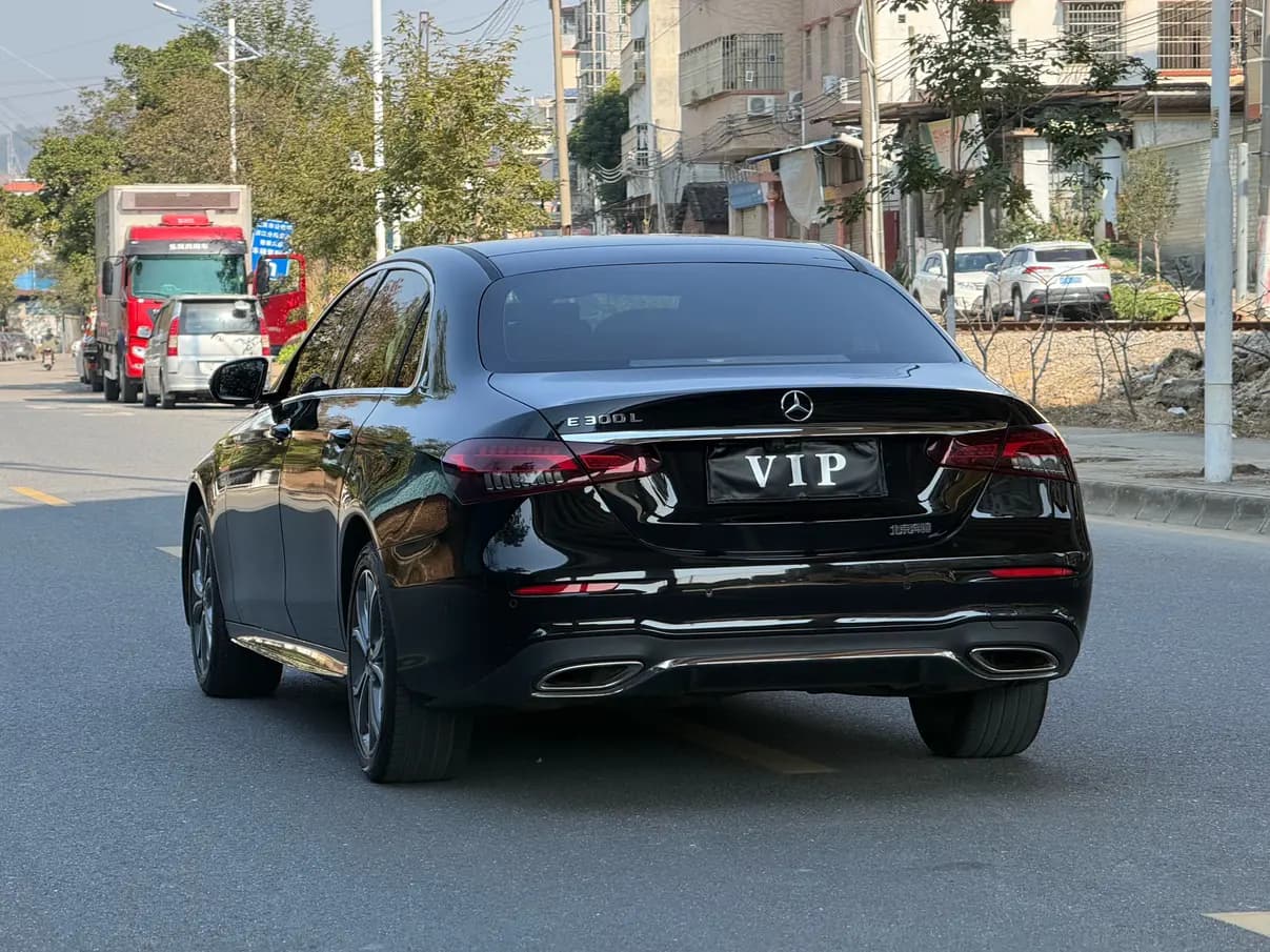 Mercedes-Benz E-Class 2021 г. 90007 км. — фото 4