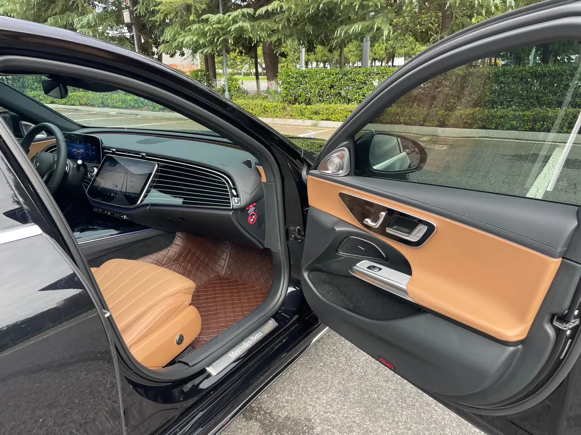 Mercedes-Benz E-Class 2024 г. 8009 км. — фото 11