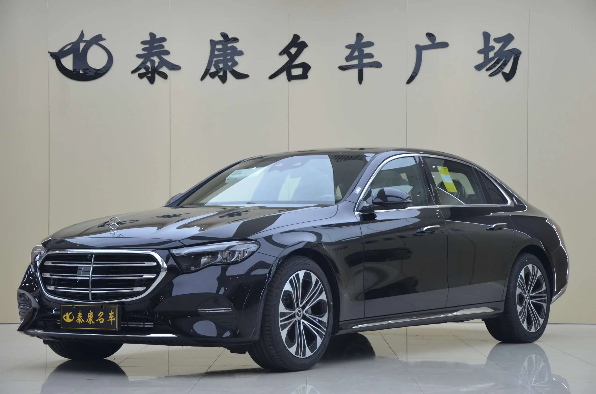 Mercedes-Benz E-класс E 300е 2.0 9G-Tronic (313 л.с.) 2025 г. 102 км