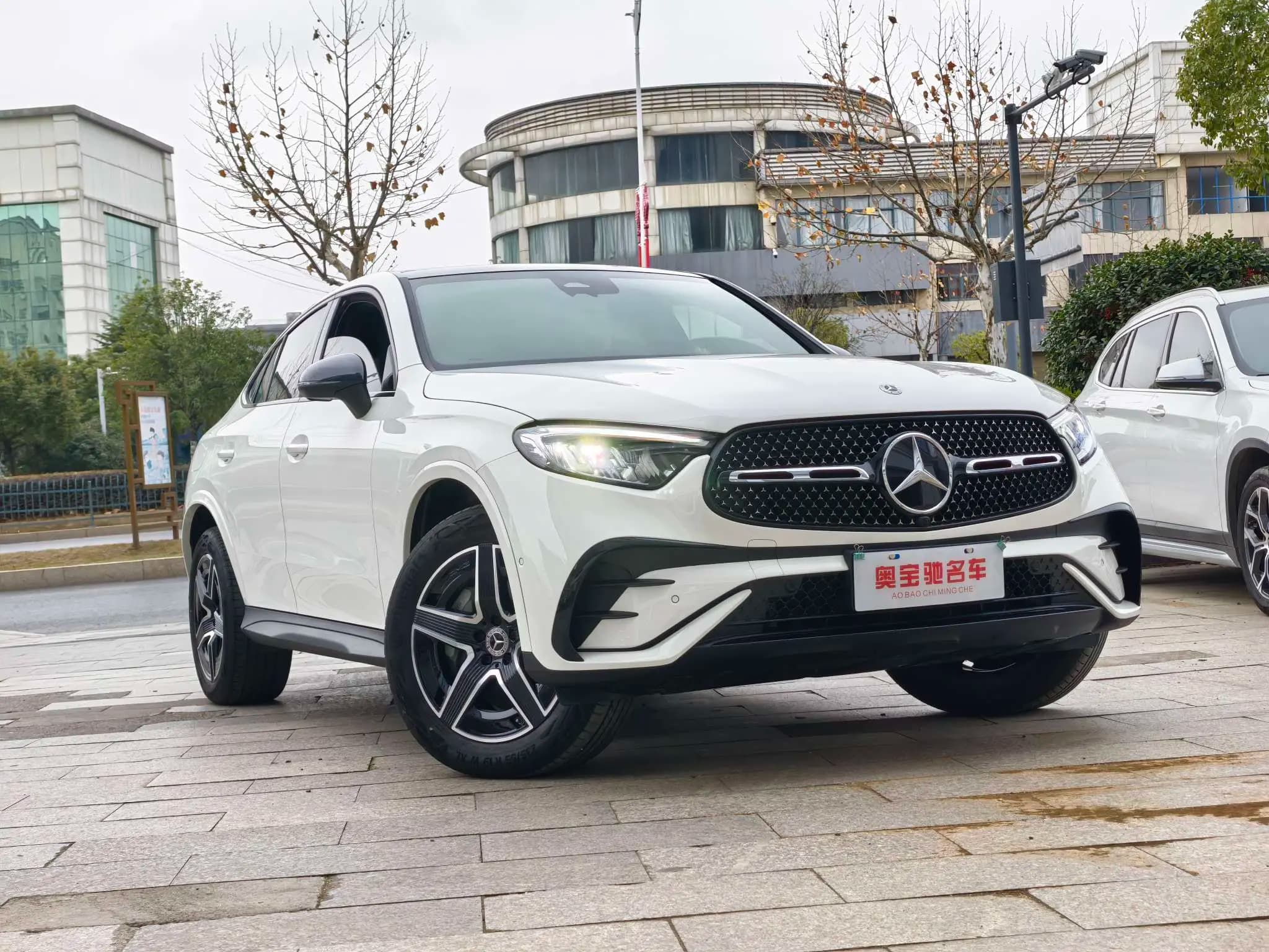 Mercedes-Benz GLC Coupe 2025 г. 5037 км. — фото 2